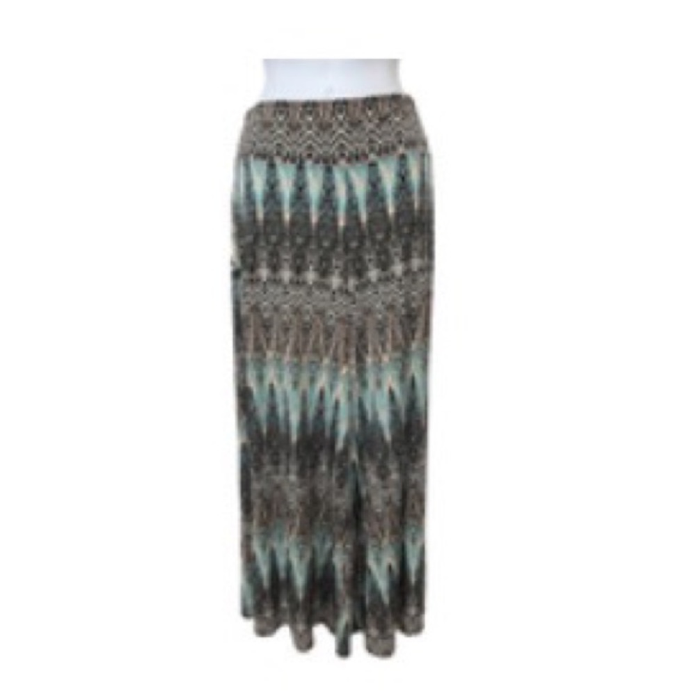 Coco Bianco palazzo (wide leg ) pants .  large